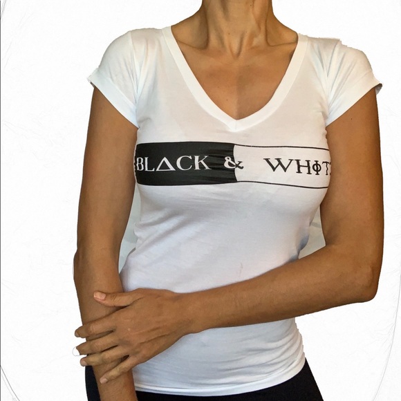 Black & White Urban Rogue T-Shirt - Picture 1 of 4